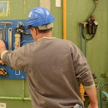 Mantenimiento técnico en sistemas eléctricos y aire acondicionado